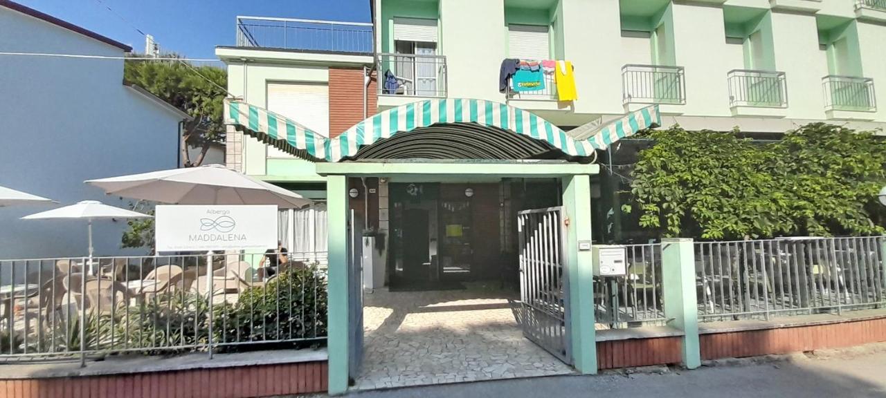 Hotel Maddalena Marina di Ravenna Exteriör bild