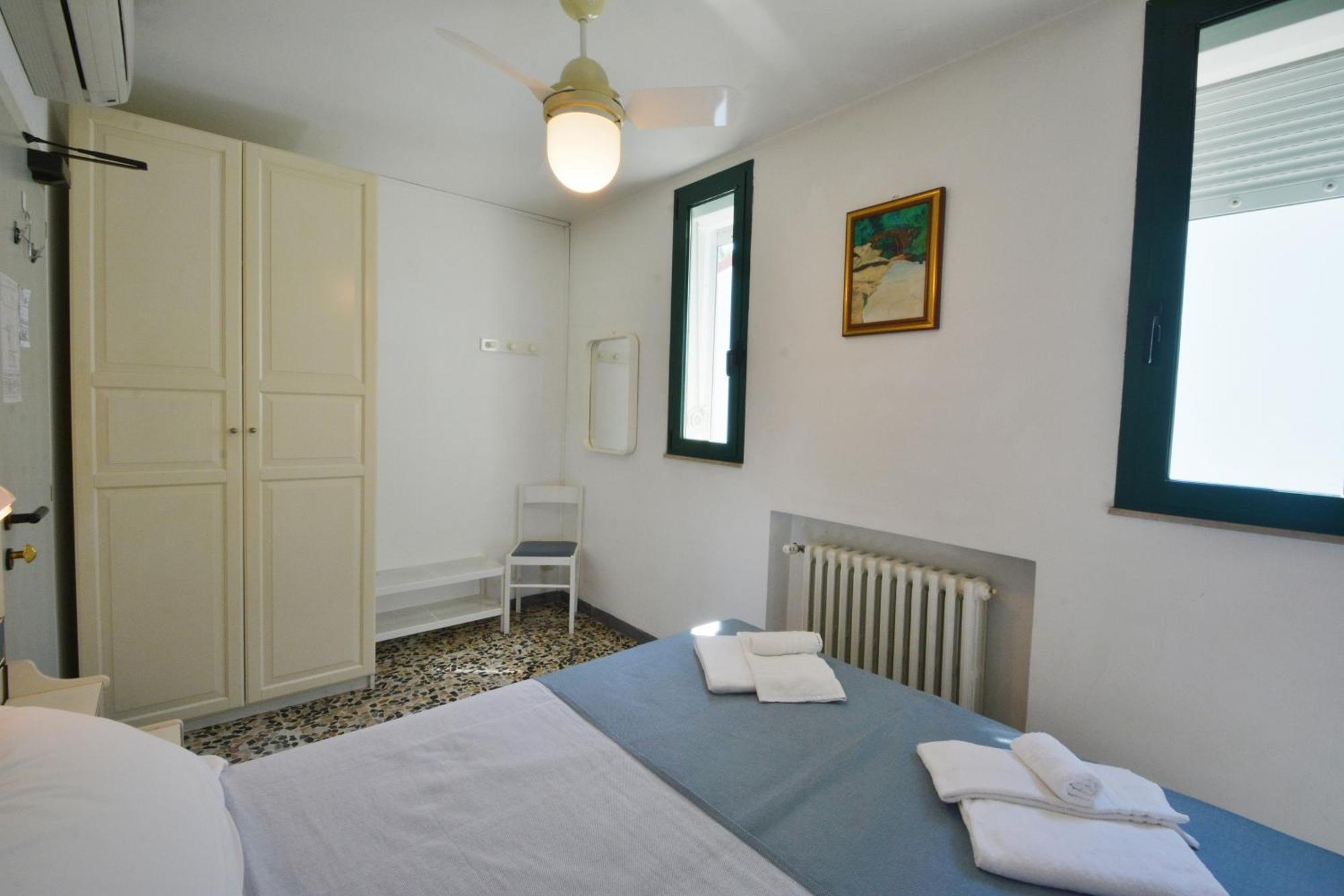Hotel Maddalena Marina di Ravenna Rum bild